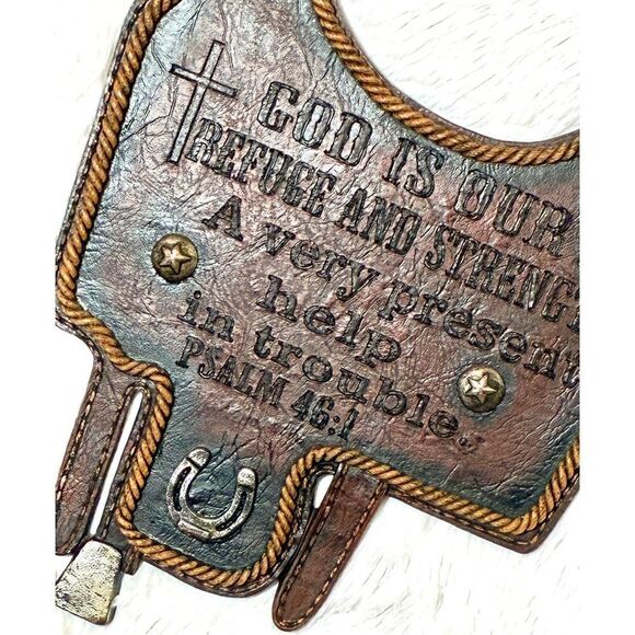 NWOT Montana West Rustic Western Bible Verse Saddle Plaque - Picture 6 of 10